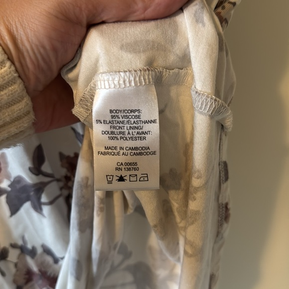 Soft floral t shirt - Picture 5 of 5